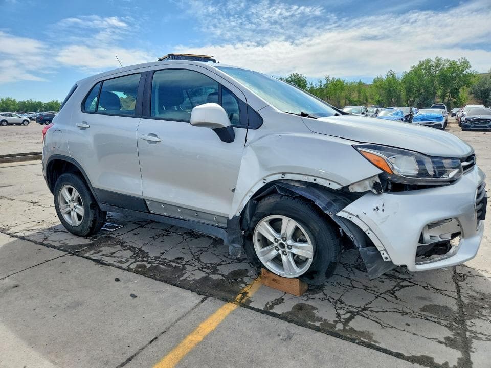 2019 CHEVROLET TRAX LS 4