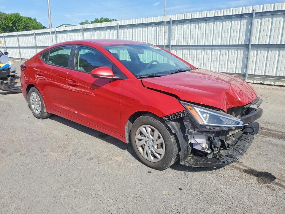 2020 HYUNDAI ELANTRA SE 4