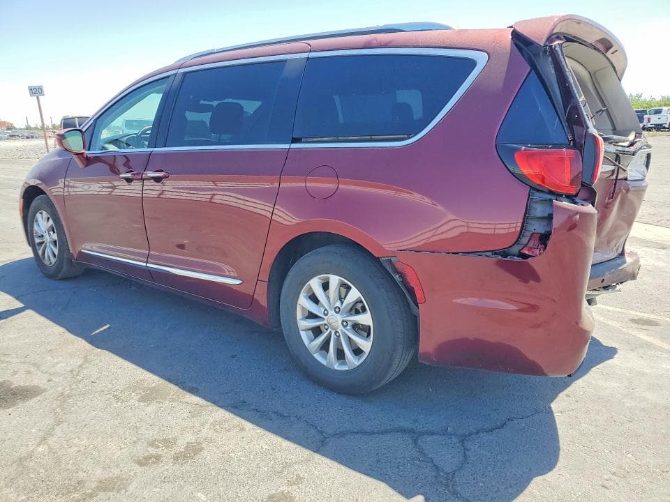 2018 CHRYSLER PACIFICA TOURING L 2