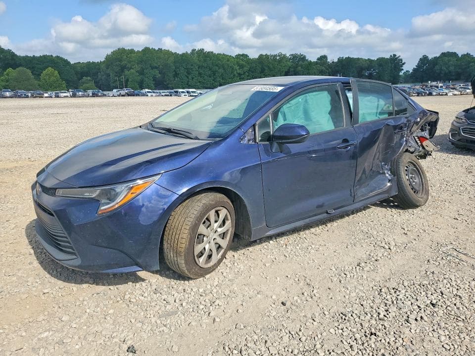 2024 TOYOTA COROLLA LE - 1