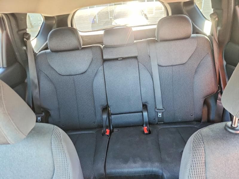 2019 HYUNDAI SANTA FE SE 10
