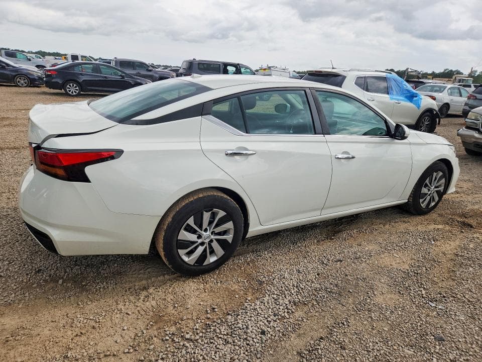 2020 NISSAN ALTIMA S 3