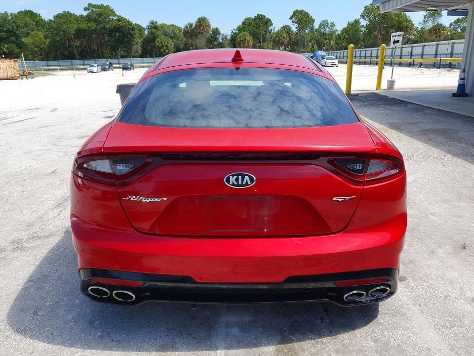 2018 KIA STINGER GT2 6