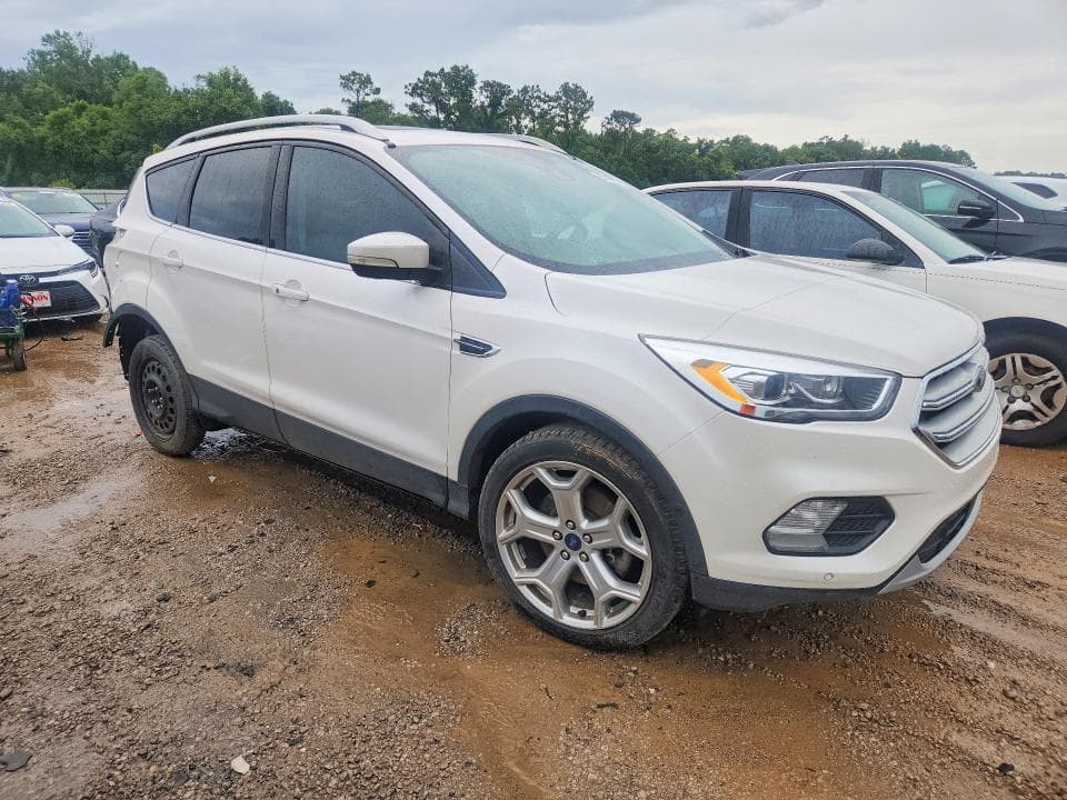 2018 FORD ESCAPE TITANIUM 4