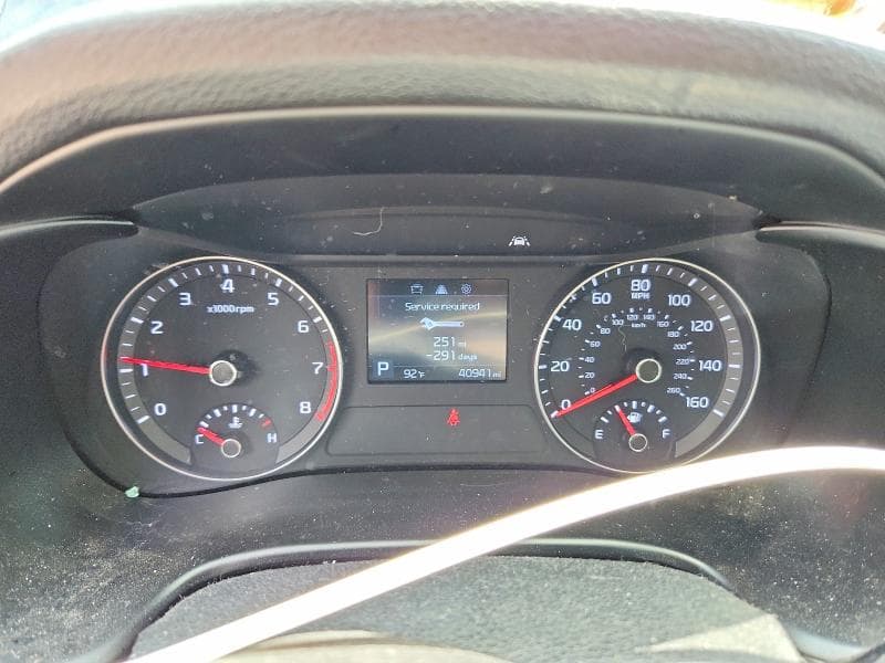 2019 KIA FORTE S 9