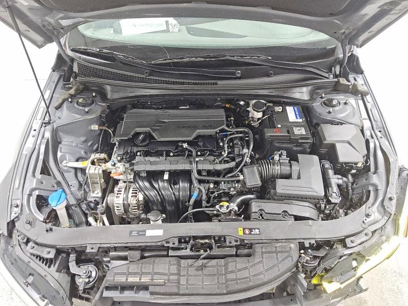 2024 HYUNDAI ELANTRA SEL 11