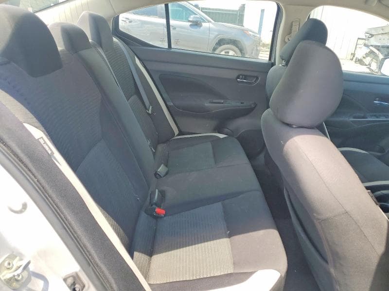 2021 NISSAN VERSA SV 10