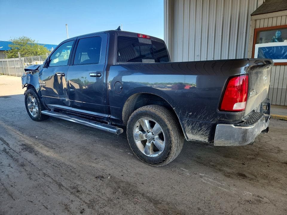 2018 RAM 1500 SLT 2