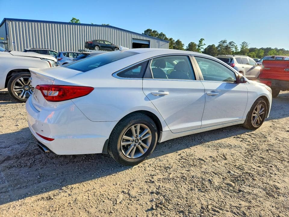 2017 HYUNDAI SONATA SE 3