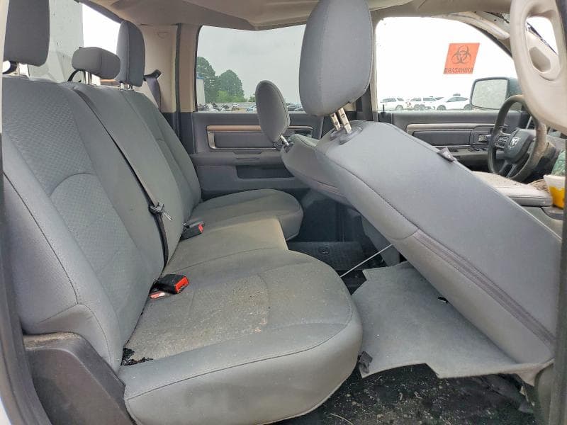 2020 RAM 1500 CLASSIC SLT 10