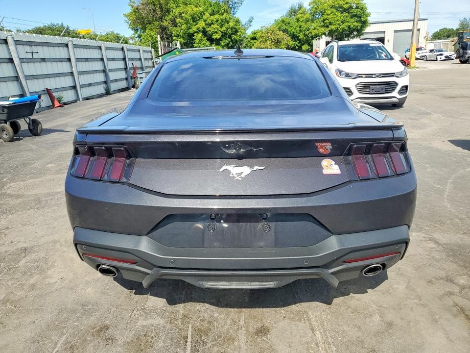 2024 FORD MUSTANG 6
