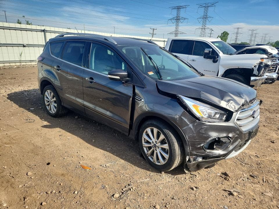 2017 FORD ESCAPE TITANIUM 4