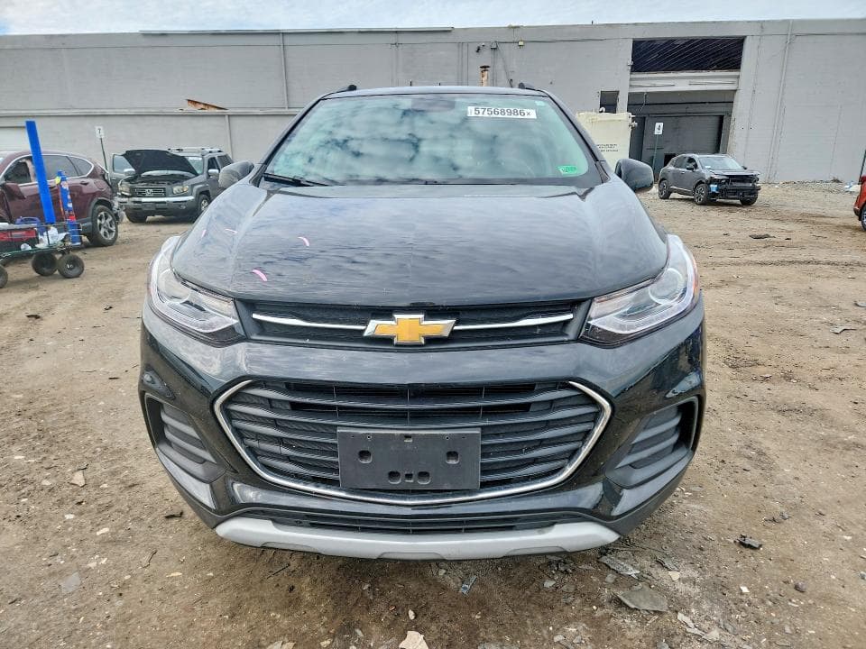 2017 CHEVROLET TRAX 1LT 5
