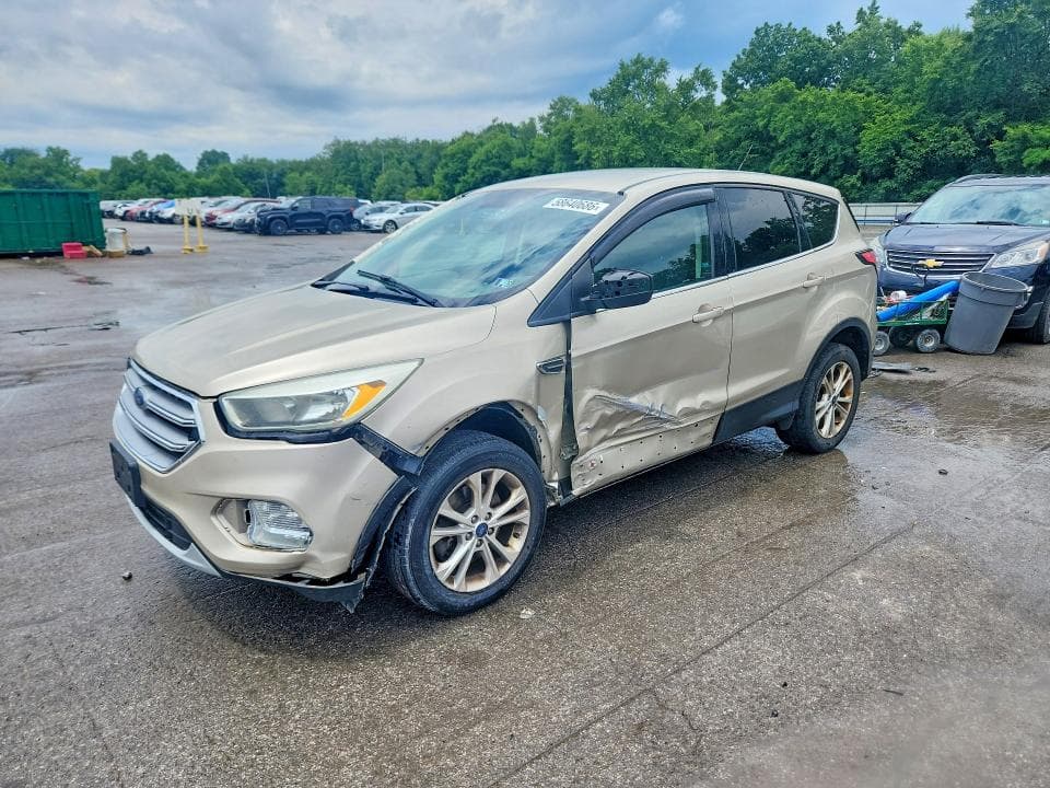 2017 FORD ESCAPE SE - 1