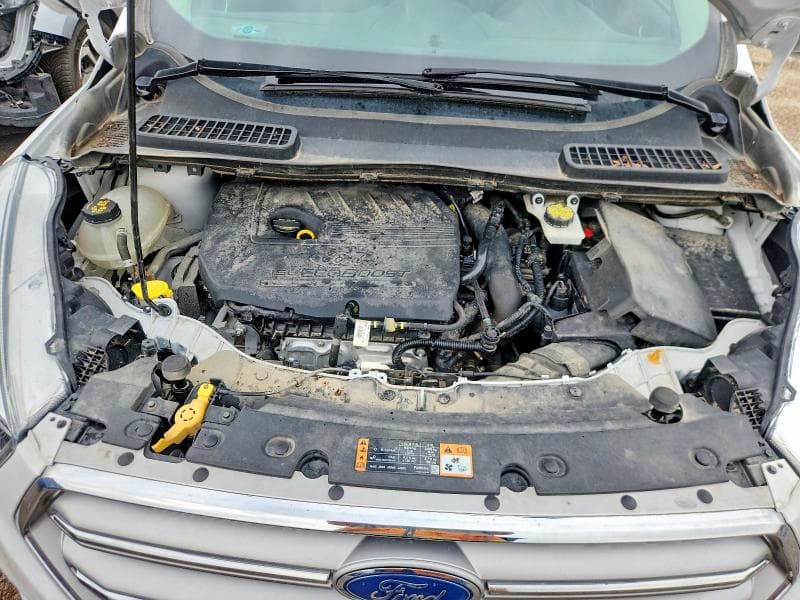 2017 FORD ESCAPE SE 11
