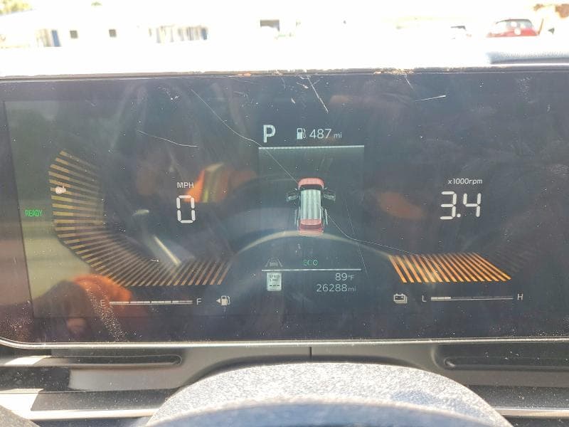 2025 KIA CARNIVAL EX 9