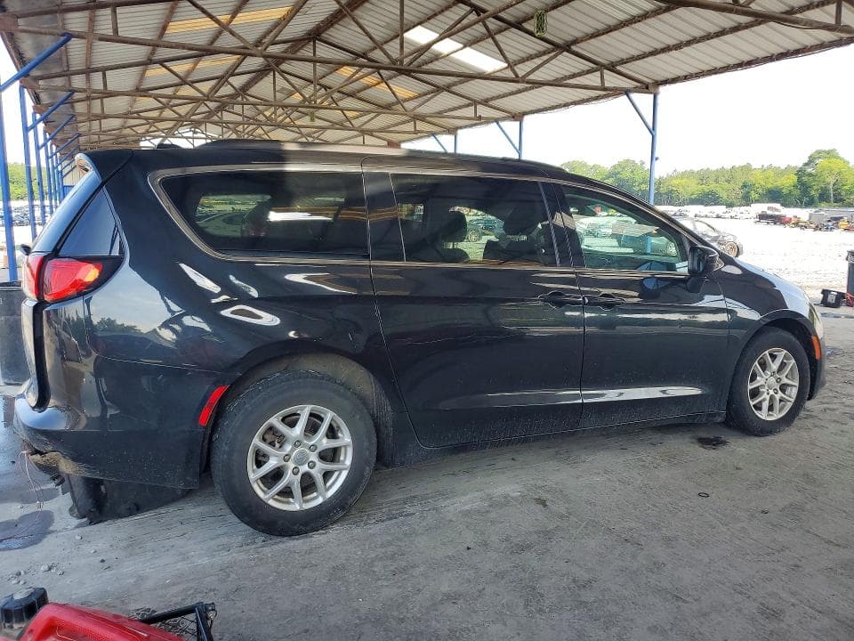 2020 CHRYSLER VOYAGER LXI 3