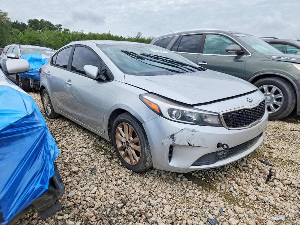 2017 KIA FORTE LX 4