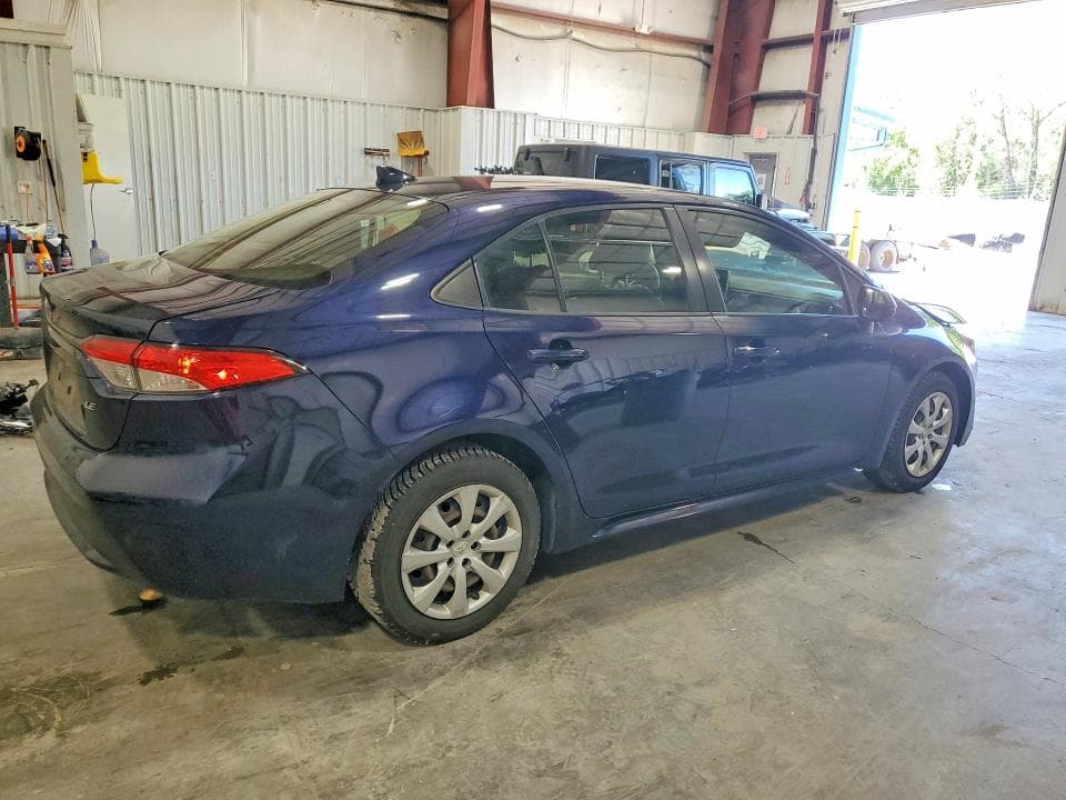 2020 TOYOTA COROLLA LE 3