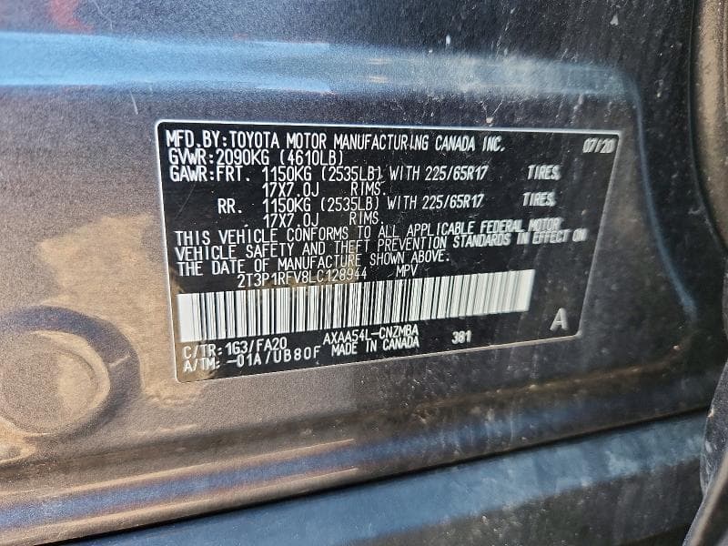 2020 TOYOTA RAV4 XLE 13
