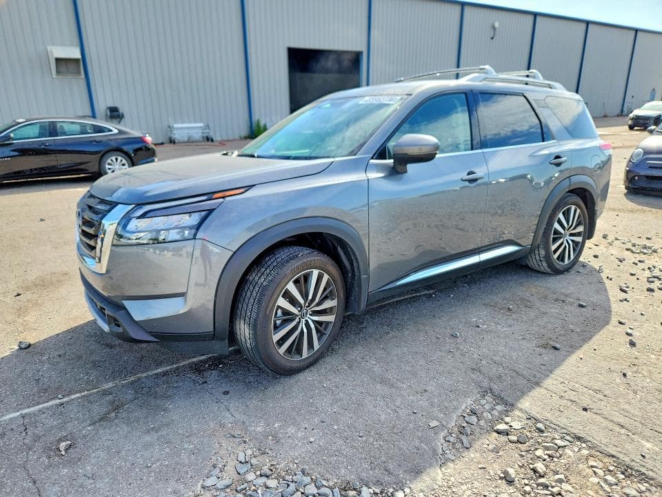 2025 NISSAN PATHFINDER PLATINUM - 1