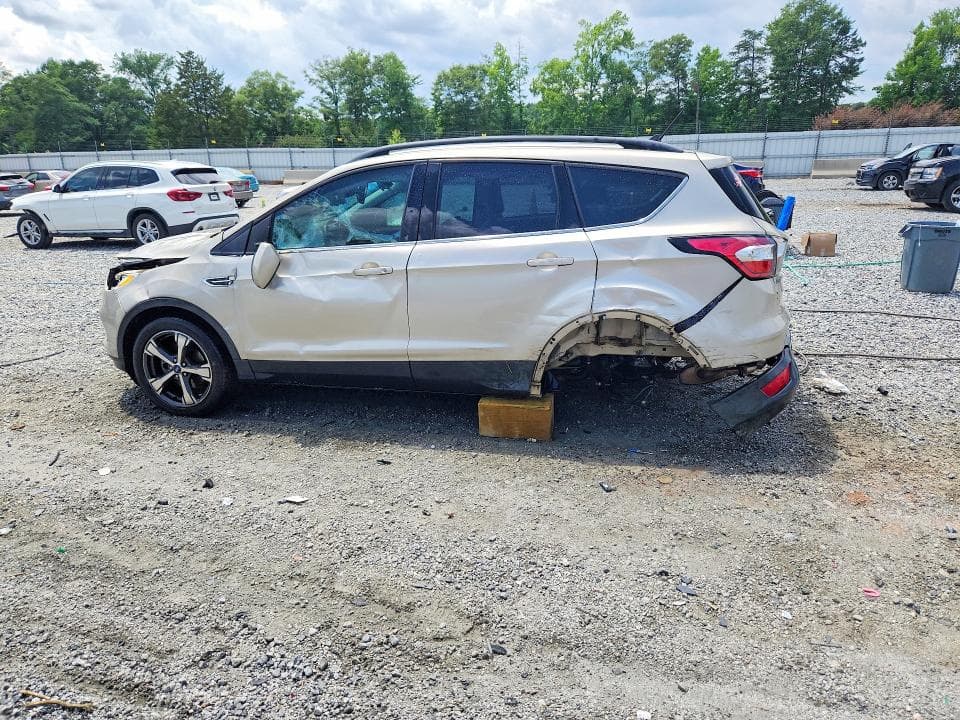2018 FORD ESCAPE SEL 2