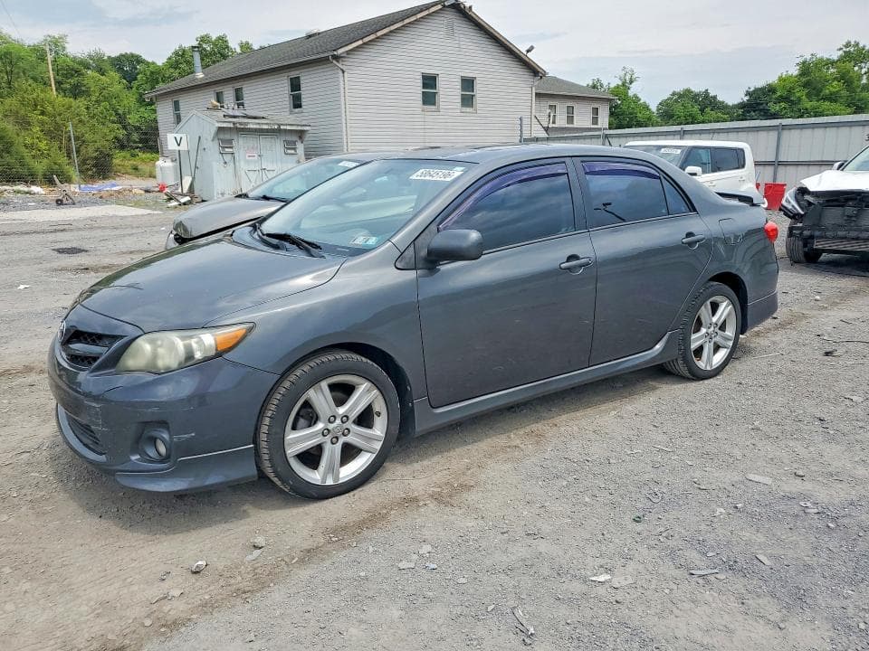 2013 TOYOTA COROLLA - 1