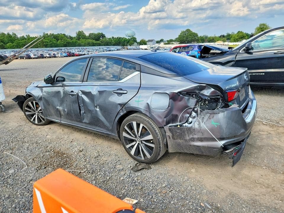 2019 NISSAN ALTIMA SR 2