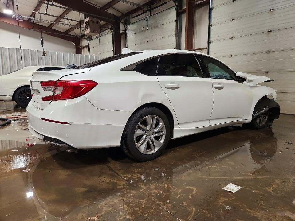 2020 HONDA ACCORD LX 3