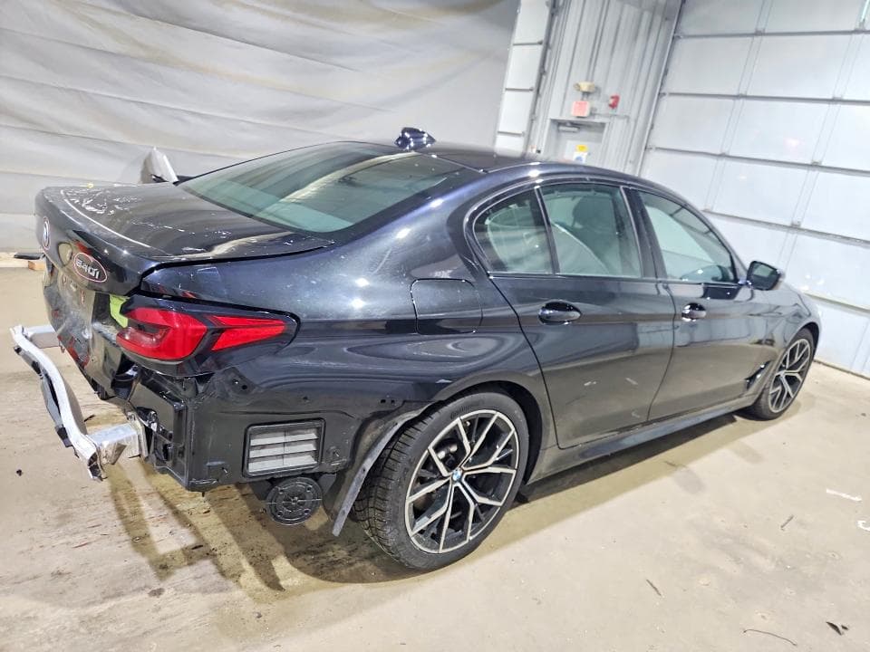 2021 BMW 540 XI 3