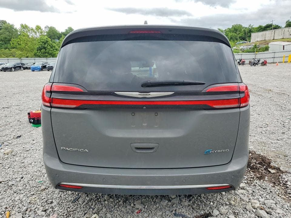 2022 CHRYSLER PACIFICA HYBRID TOURING L 6