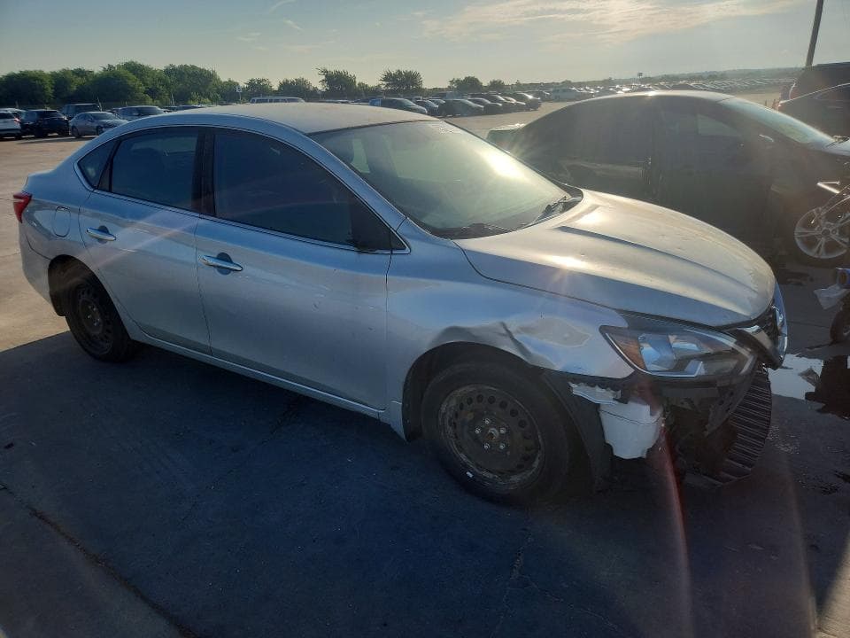 2019 NISSAN SENTRA S 4
