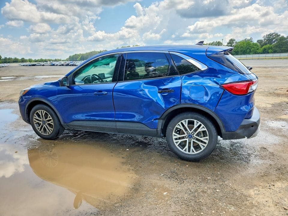 2022 FORD ESCAPE SEL 2