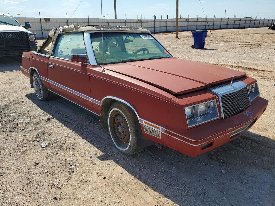 1983 CHRYSLER LEBARON 4