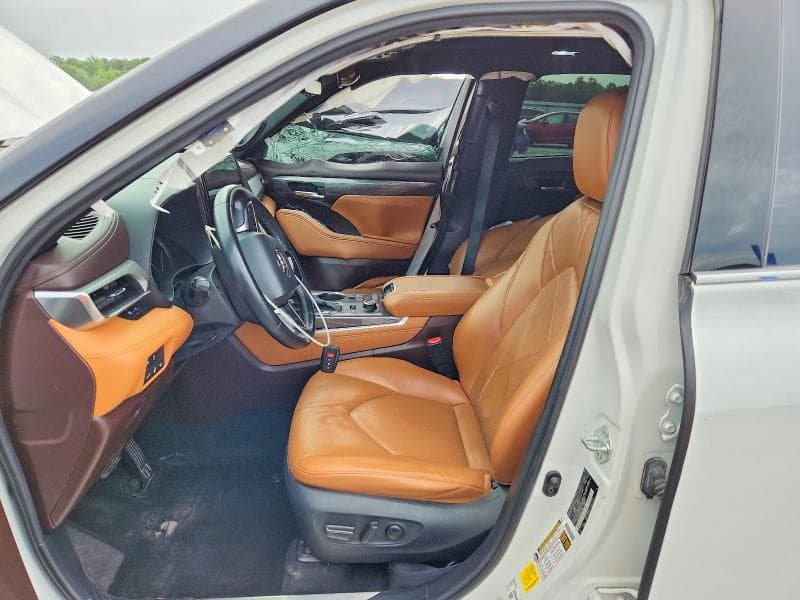 2021 TOYOTA HIGHLANDER PLATINUM 7
