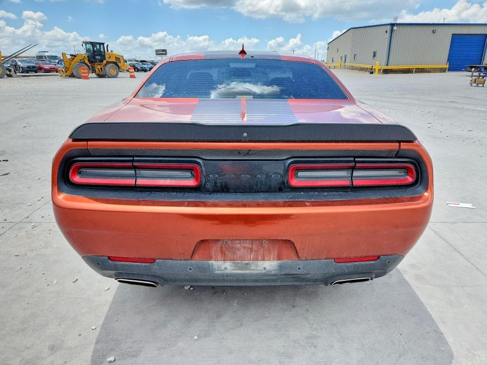 2021 DODGE CHALLENGER SXT 6