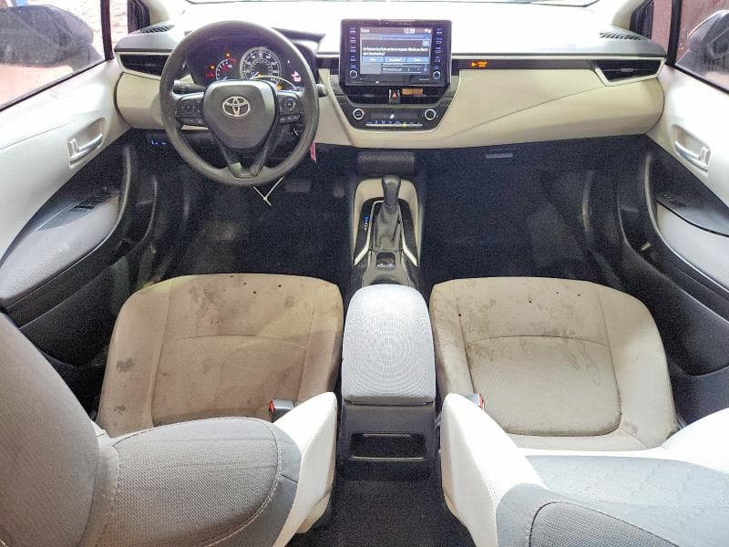 2021 TOYOTA COROLLA LE 8