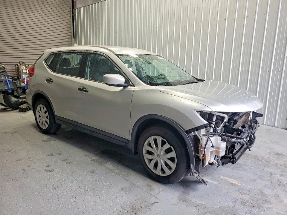 2017 NISSAN ROGUE S 4