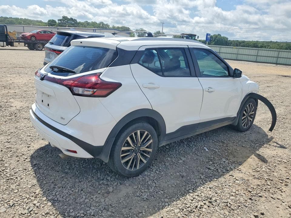 2024 NISSAN KICKS SV 3