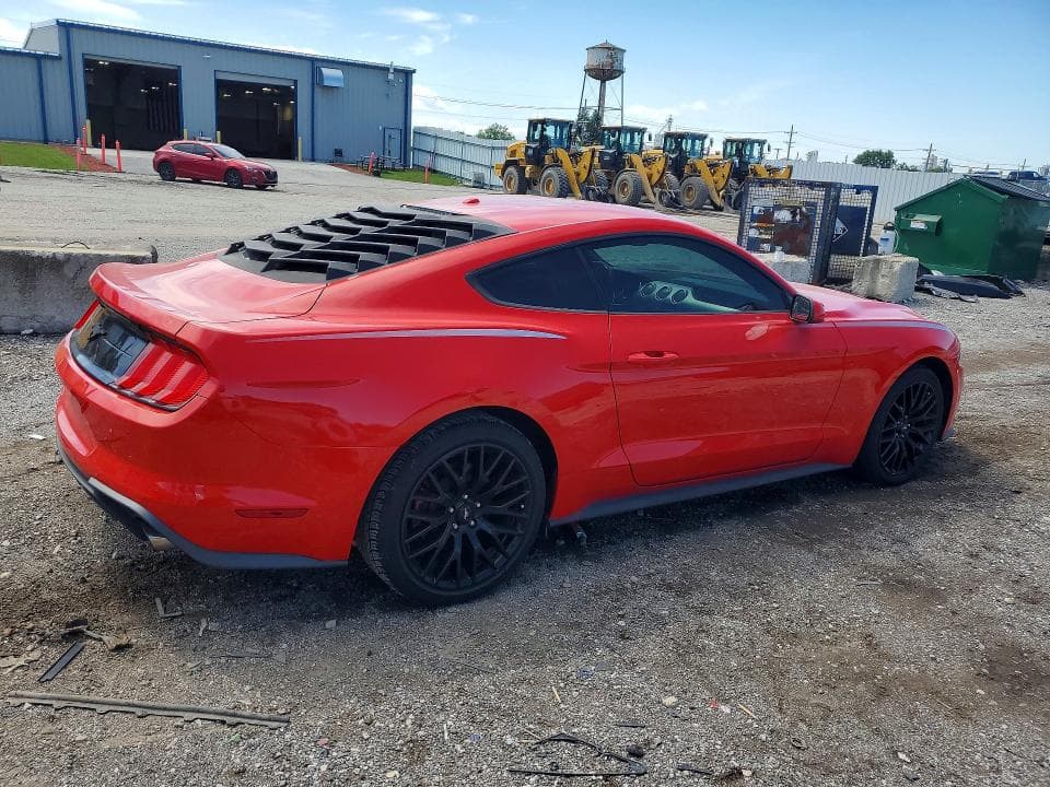2018 FORD MUSTANG 3