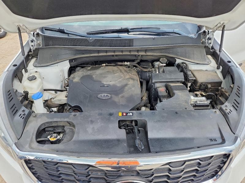 2020 KIA SORENTO S 12
