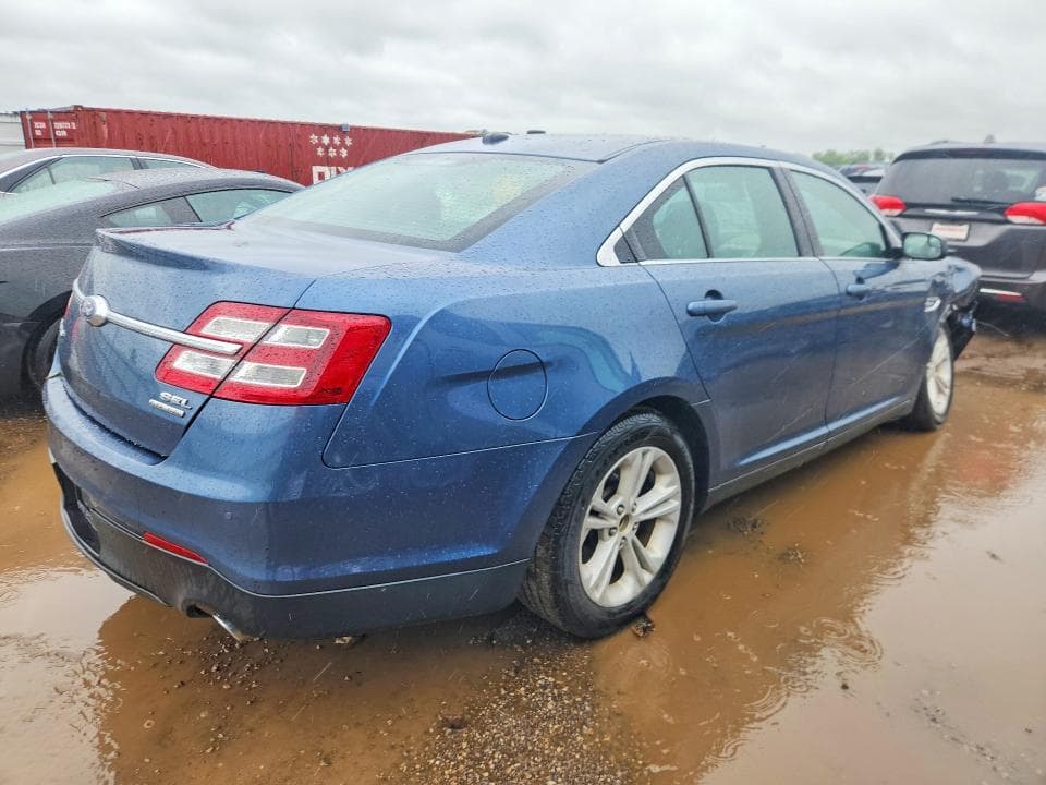 2018 FORD TAURUS SEL 3