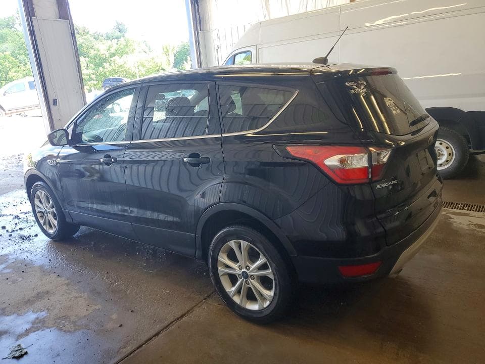 2017 FORD ESCAPE SE 2