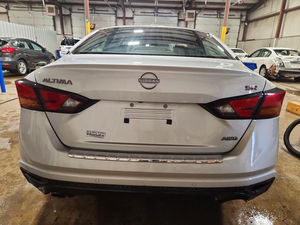 2023 NISSAN ALTIMA SR 6
