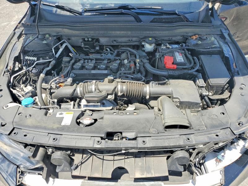 2018 HONDA ACCORD LX 11