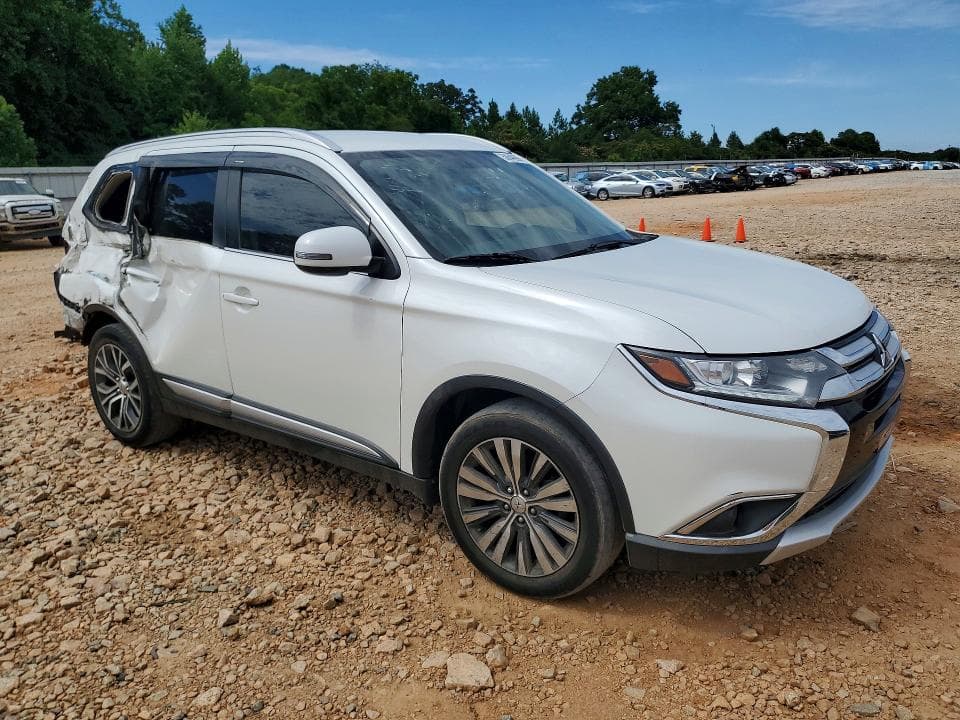 2017 MITSUBISHI OUTLANDER SE 4