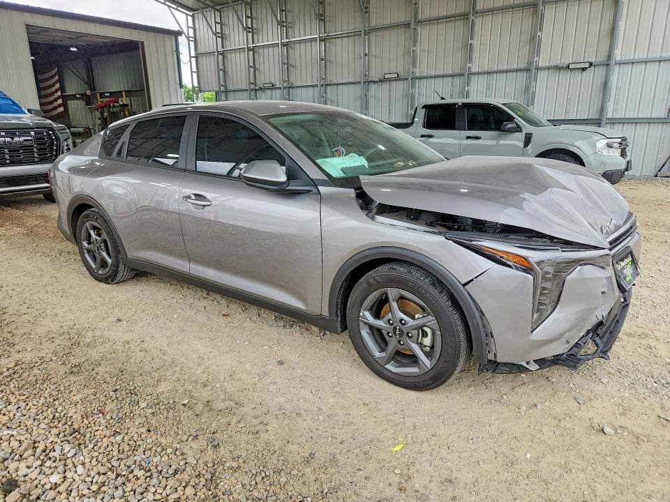 2025 KIA K4 LXS 4