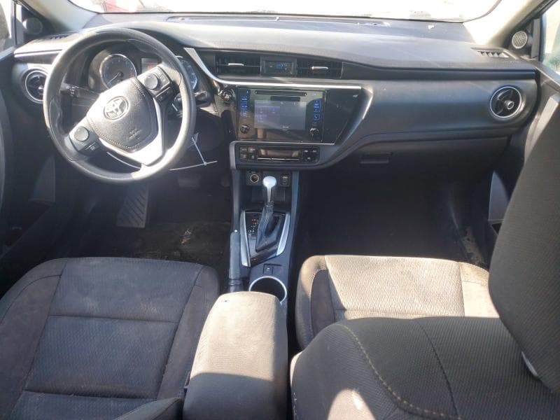2018 TOYOTA COROLLA LE 8