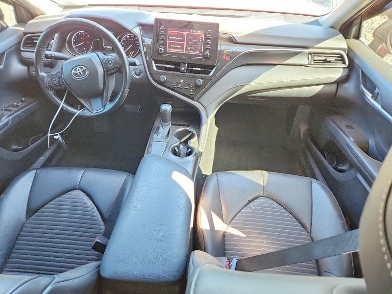 2021 TOYOTA CAMRY SE 8