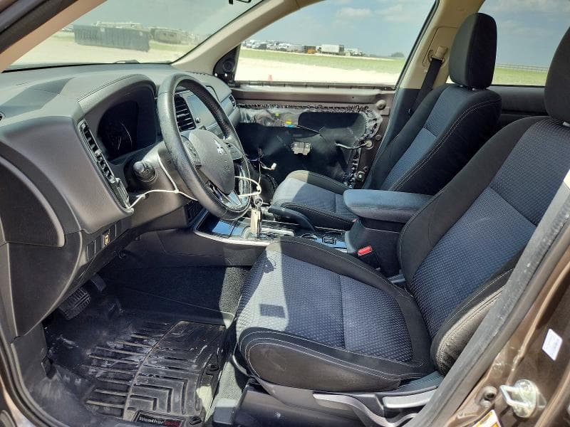 2017 MITSUBISHI OUTLANDER SE 7